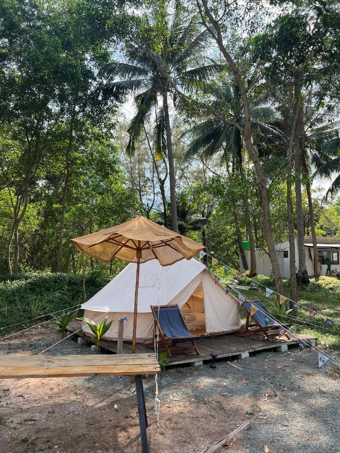 Phu Quoc Camping Bed and Breakfast Esterno foto